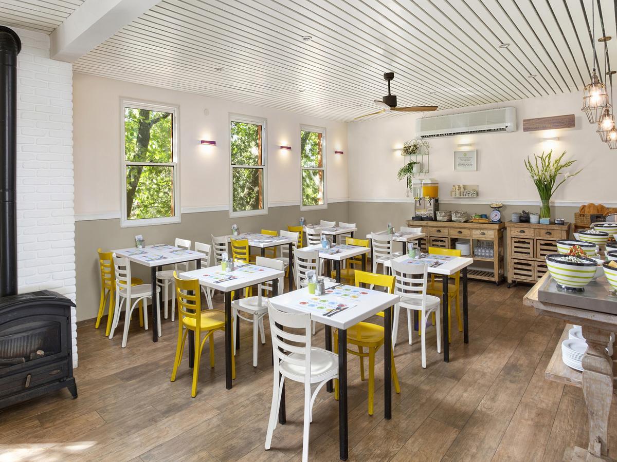 Kibbutz Malkiya Travel Hotel Malkiyya Exteriör bild